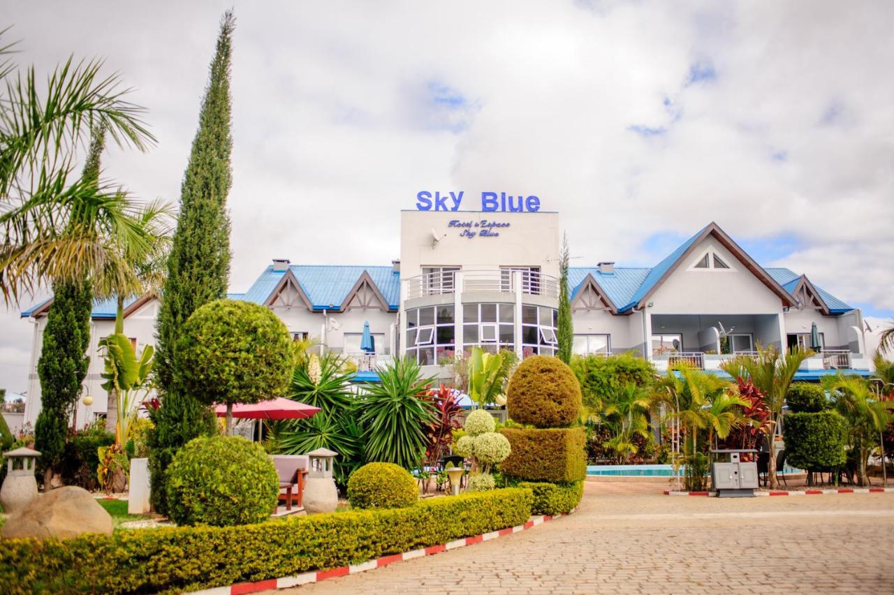 Hotel Sky Blue Mada Alasora Экстерьер фото
