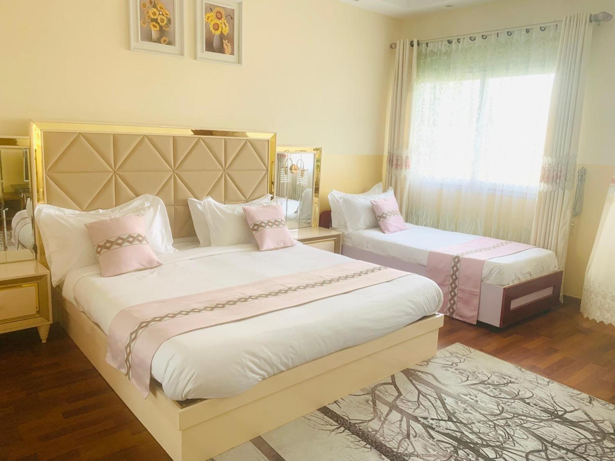 Hotel Sky Blue Mada Alasora Экстерьер фото