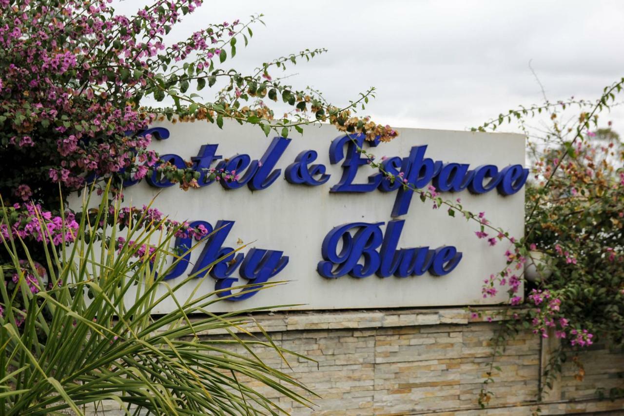 Hotel Sky Blue Mada Alasora Экстерьер фото