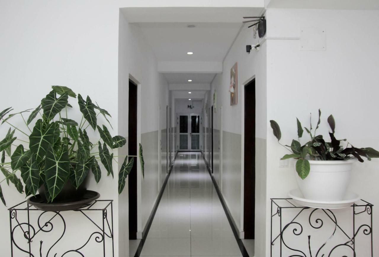 Hotel Sky Blue Mada Alasora Экстерьер фото